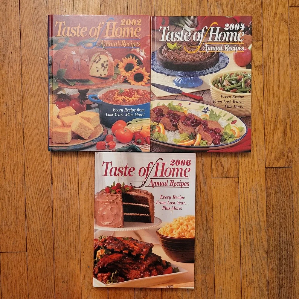 3 Taste of Home Cookbook 02 04 06 ANNUAL RECIPES Gift Kitchen Decor Hardcover
